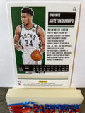 Giannis Antetokounmpo  Bucks 2020-21 Panini Contenders #99