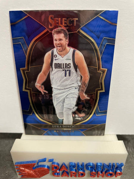 Luka Doncic  Mavericks 2022-23 Panini Select Blue #51