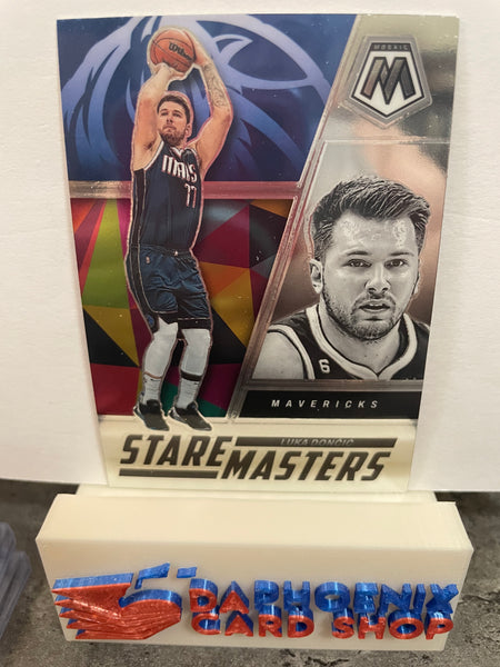 Luka Doncic  Mavericks 2022-23 Panini Mosaic Stare Masters #12