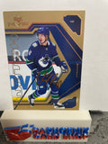 Elias Pettersson Canucks 2021-22 Upper Deck MVP 20th Anniversary Gold #9