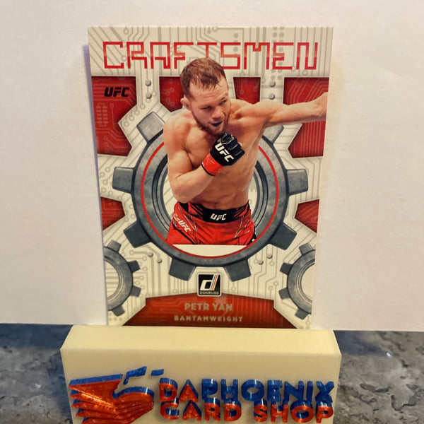 Petr Yan  UFC 2022 Panini Donruss Craftsmen #8