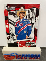 Richard Petty  2022  NASCAR Panini Donruss Race Kings #1