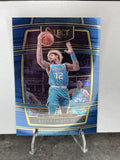 Kelly Oubre Jr. Hornets 2021-22 Panini Select Blue #30