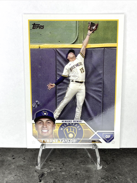 Tyrone Taylor Brewers 2023 Topps #61