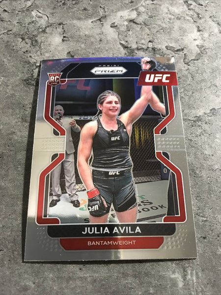 Julia Avila  UFC 2022 Panini Prizm Rookie #136