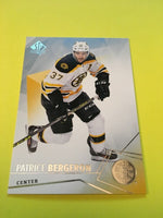 Patrice Bergeron Bruins 2015-2016 SP Authentic #12