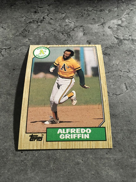 Alfredo Griffin A's 1987 Topps #111