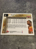 Alan Henderson Hawks 2000-01 Hoops #24