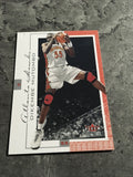 Dikembe Mutombo Hawks 2000-01 Fleer Genuine #70