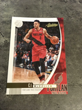 C.J. McCollum Trail Blazers 2019-20 Panini Absolute Memorabilia #39