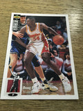 Doug Edwards Hawks 1994-1995 UD Collector's Choice #100