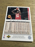Hakeem Olajuwon Rockets 1994-1995 UD Collector's Choice #34